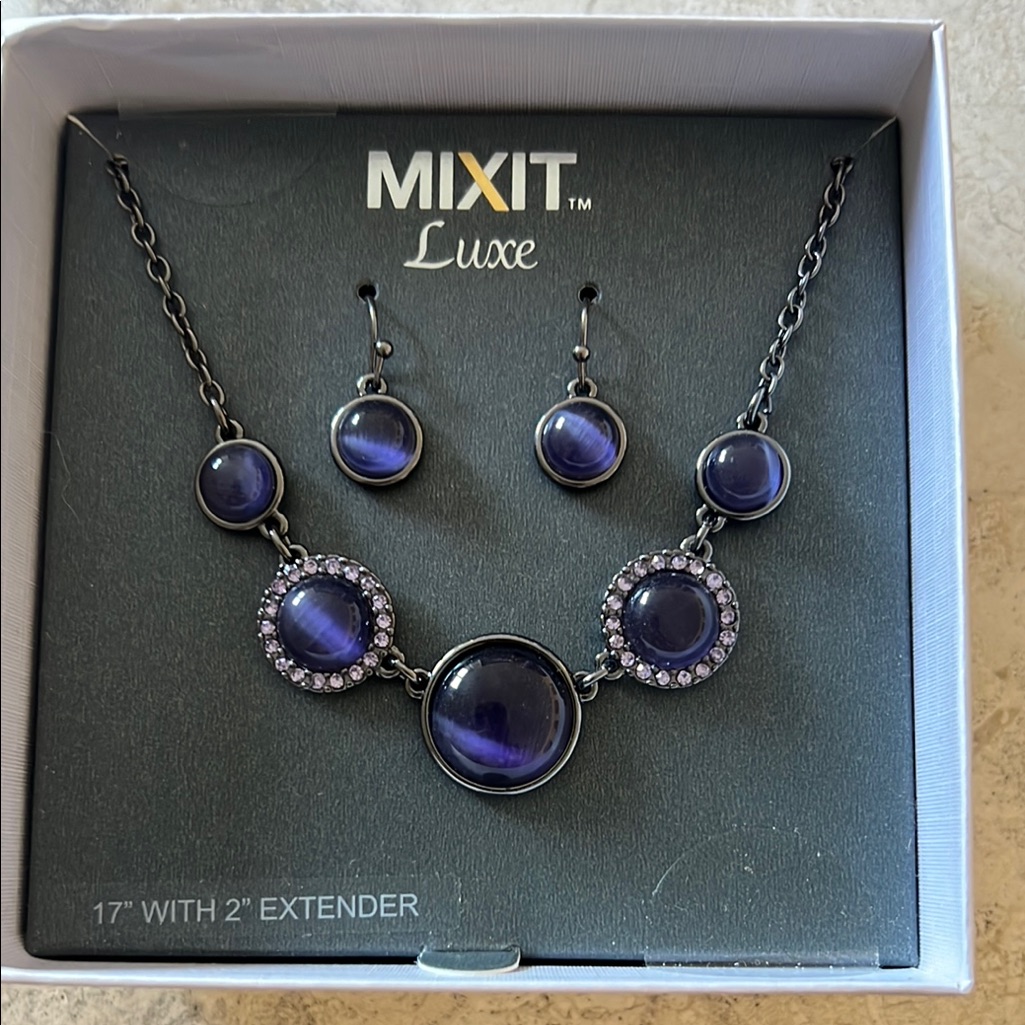Mixit Purple Necklace With Elegant Circular Pendants 10$